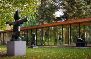 LOUISIANA MUSEUM OF MODERN ART